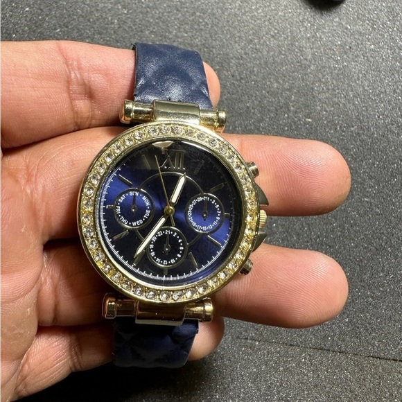 Jessica Carlyle Ladies Quartz Watch Gold Tone Blue Dial And Band Working - Picture 1 of 10